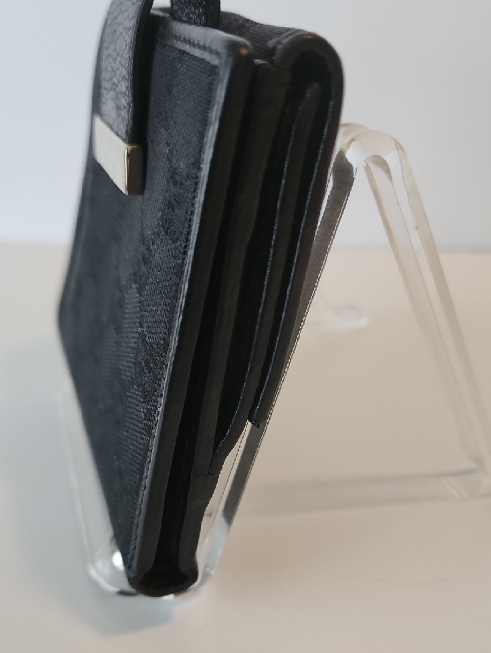 Gucci Black Canvas Logo Trifold Wallet with Silver-Tone Accent - Picture 2 of 11
